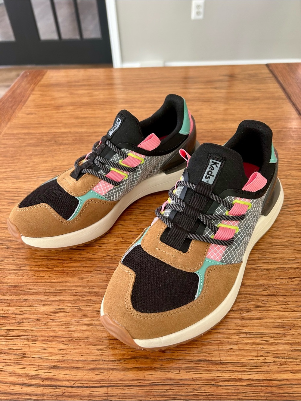 KEDS Tiasa Trail Colorblock Pull On  Sneakers Black Brown Multi Women’s EUC